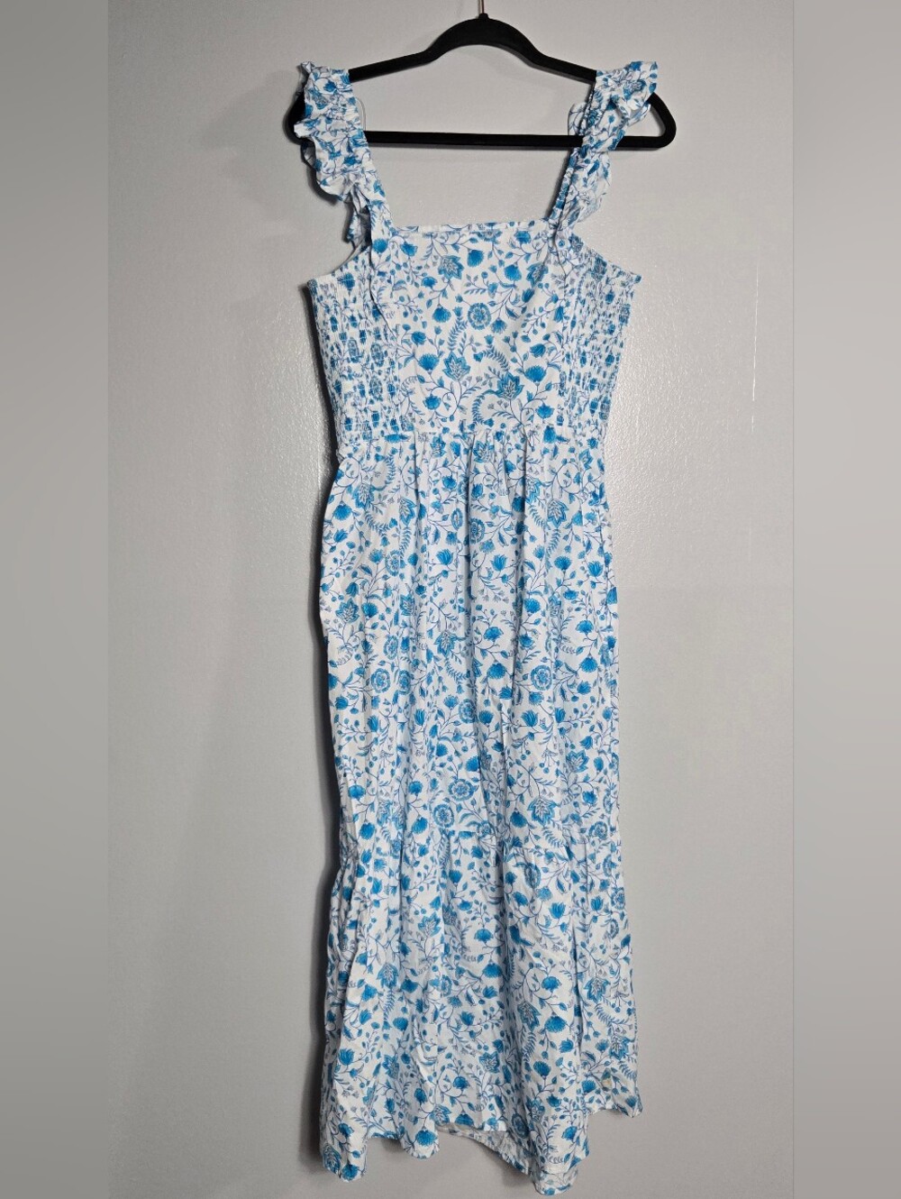 Draper James Blue White Floral Smocked Ruffle Strap Tiered Midi Dress Size M - Picture 4 of 7